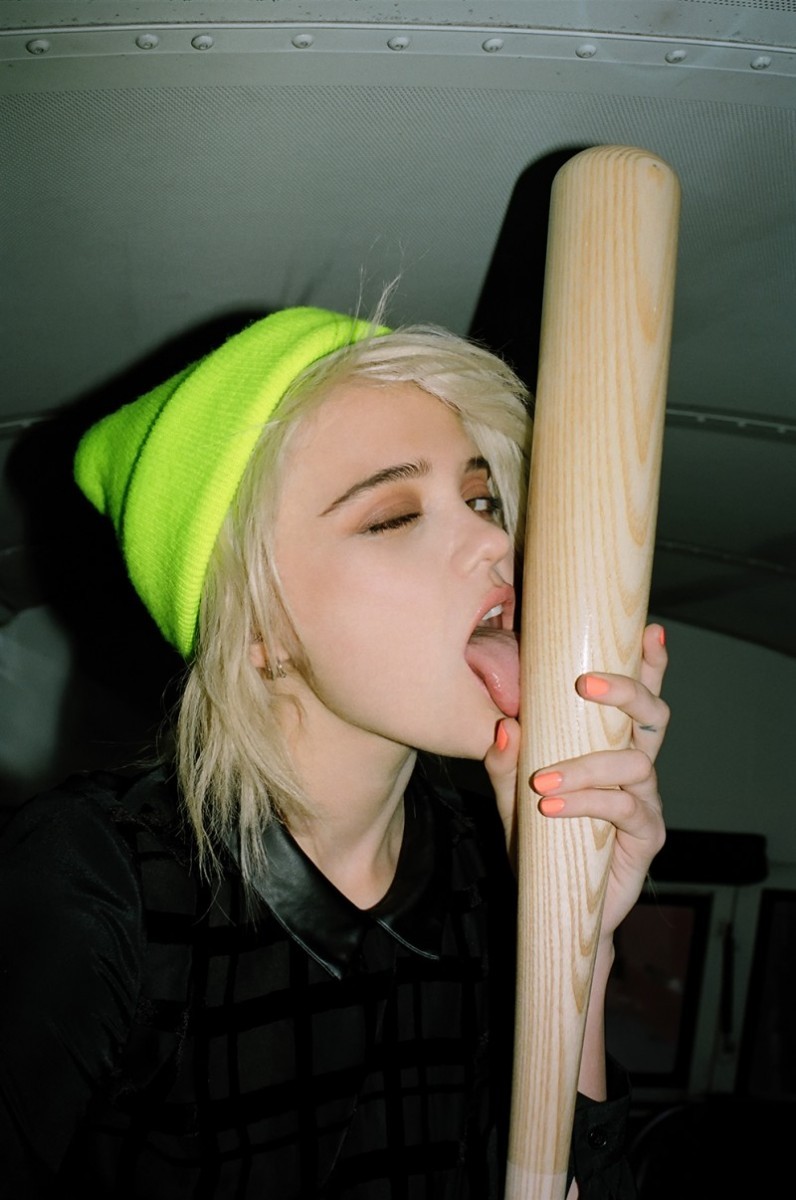 sky-ferreira-nude-sexy-2 Sky-Ferreira-Nude-Sexy-2