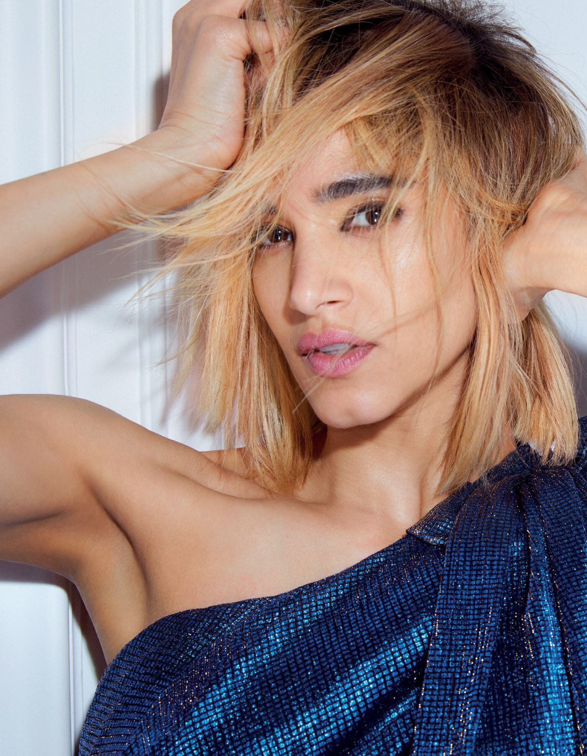 sofia boutella sexy blonde 4 scaled