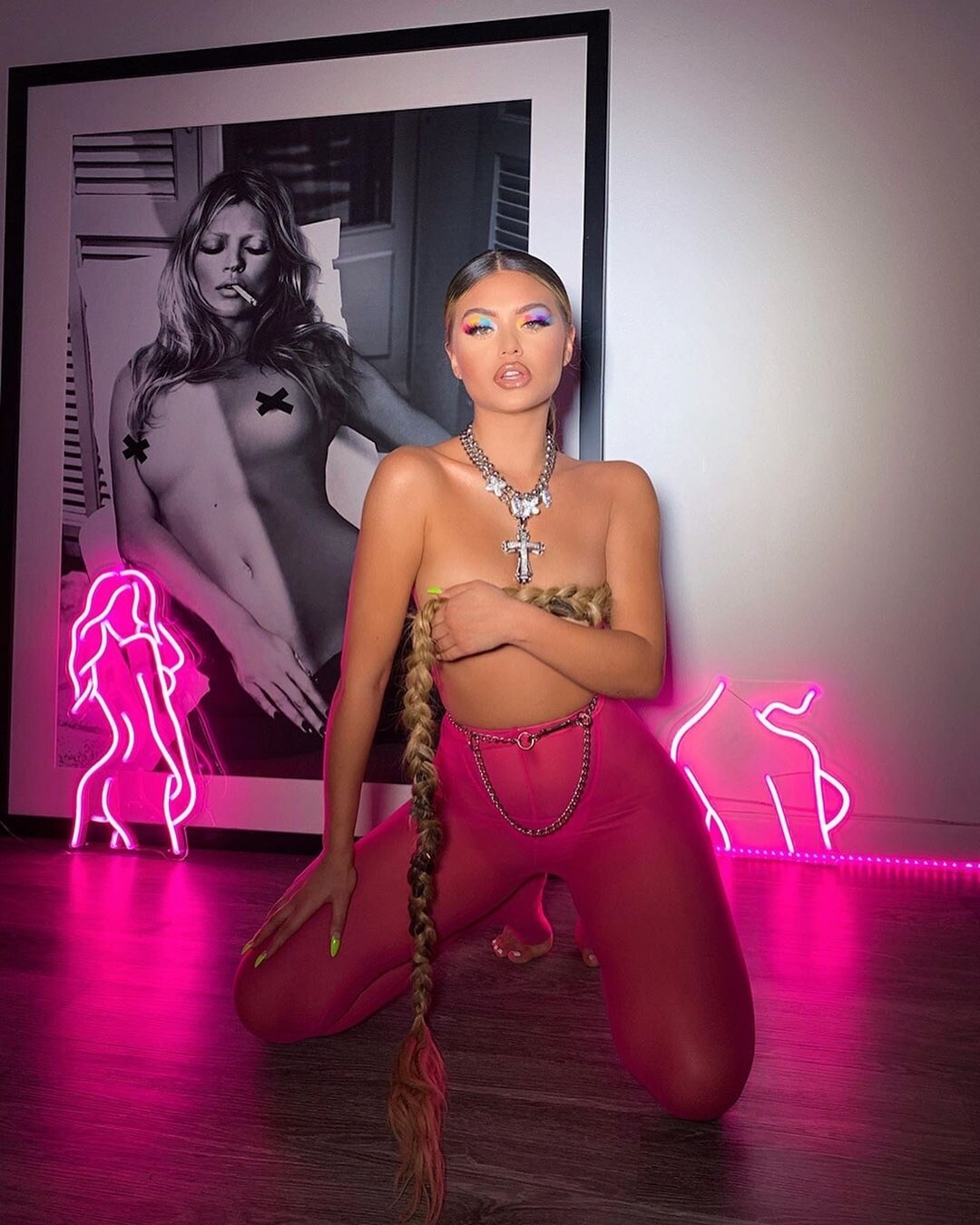sofia-jamora-topless-thefappening-pro-7 Sofia Jamora Hot
