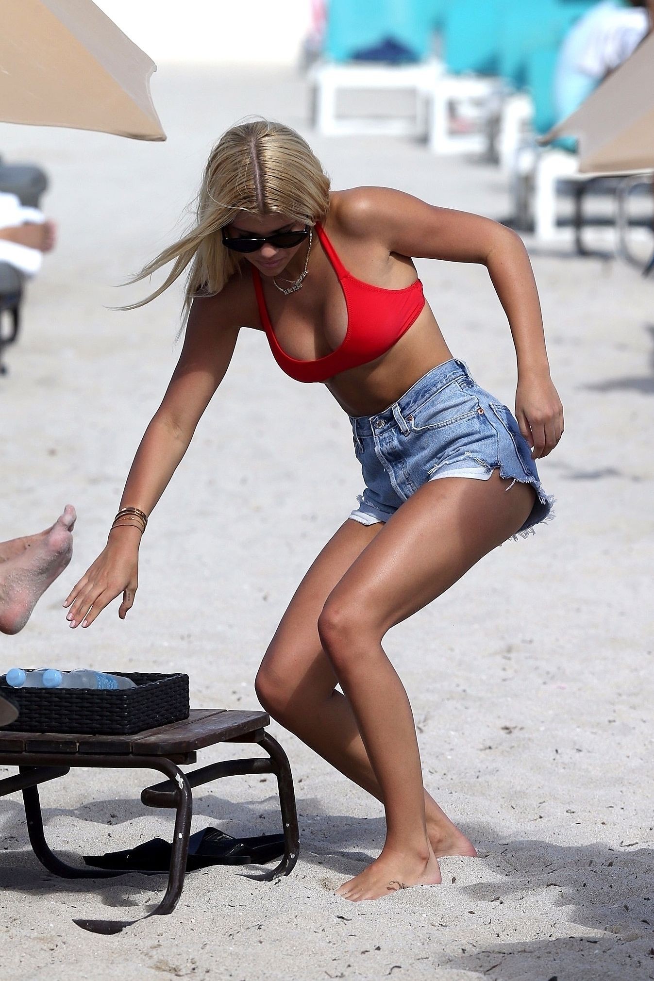 sofia-richie-cameltoe-bikini-27 sofia richie cameltoe bikini 27