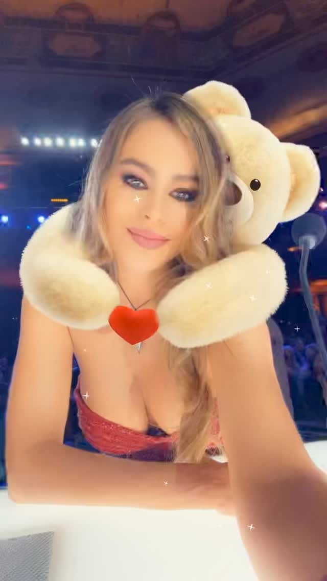 sofia-vergara-tits-cleavage-thefappening-pro-7 sofia vergara tits cleavage thefappening pro 7