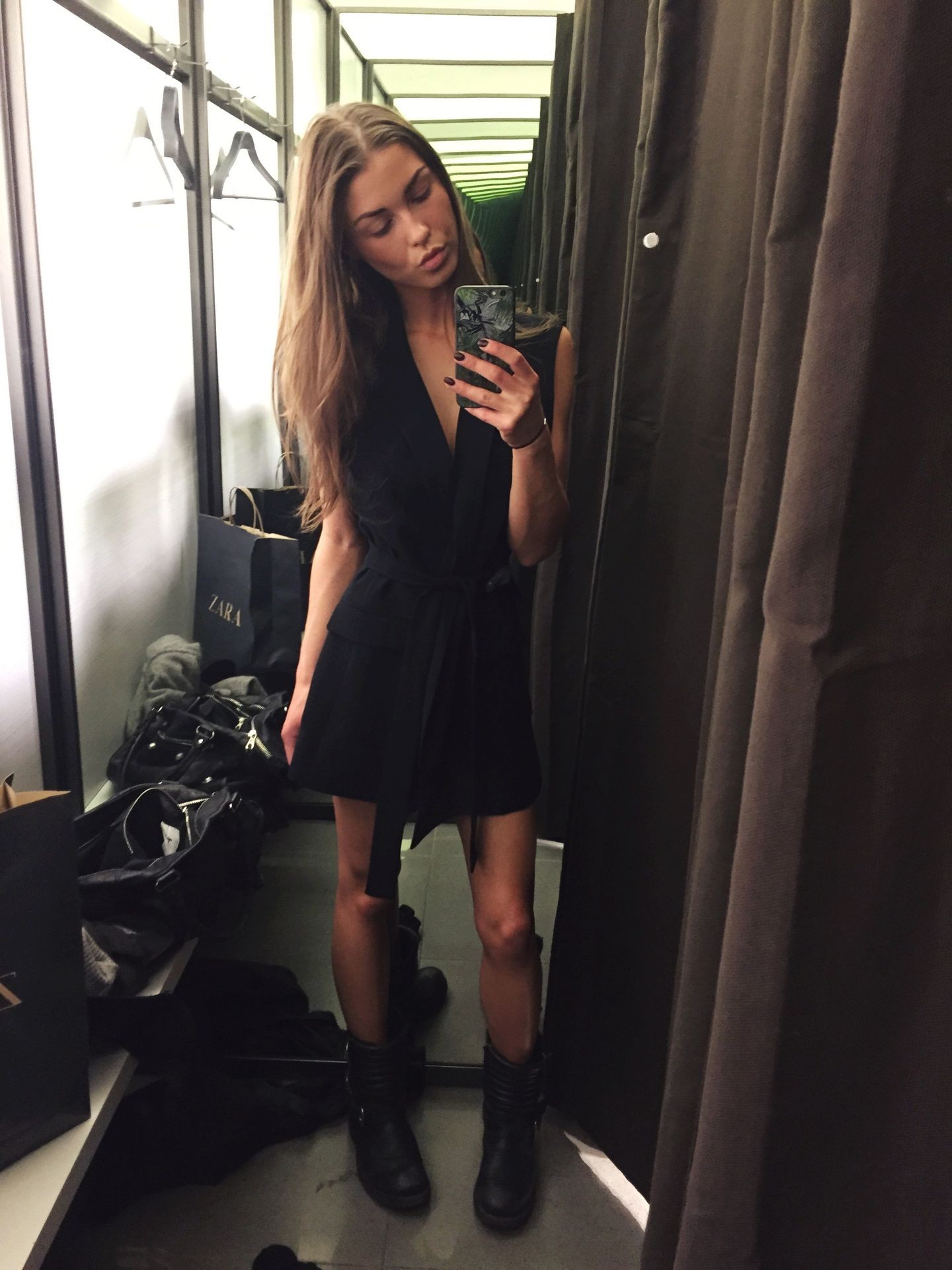 sophia-roe-nude-thefappening-cfd-37 sophia roe nude thefappening cfd 37