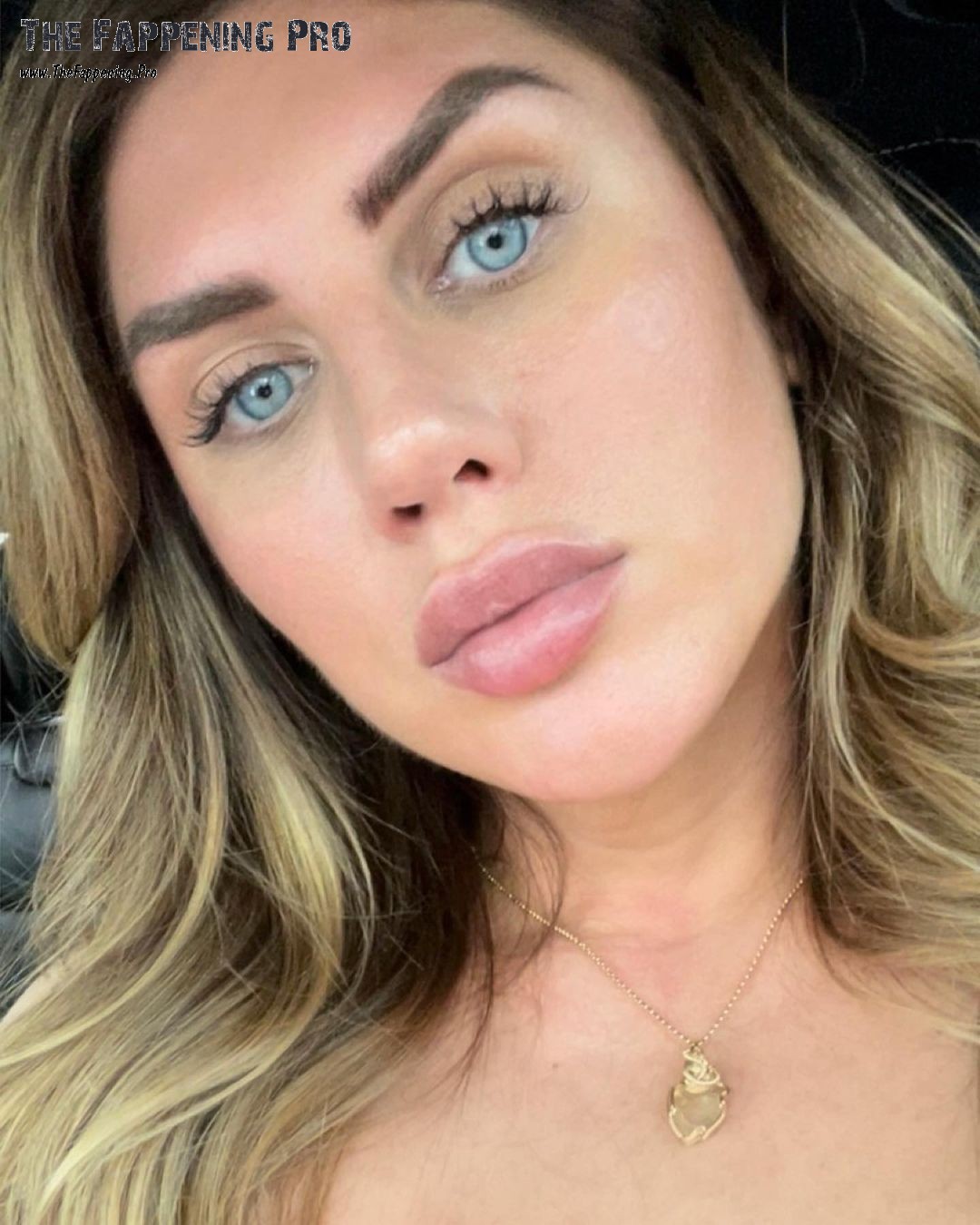 sophie-hall-sexy-thefappening-cfd-8 Sophie Hall Selfie