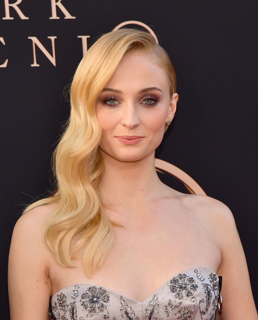 sophie-turner-dark-phoenix-premiere-21 sophie turner dark phoenix premiere 21