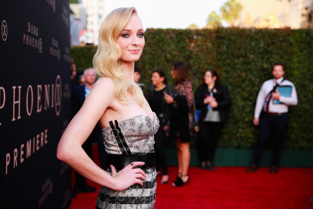 sophie-turner-dark-phoenix-premiere-8 sophie turner dark phoenix premiere 8