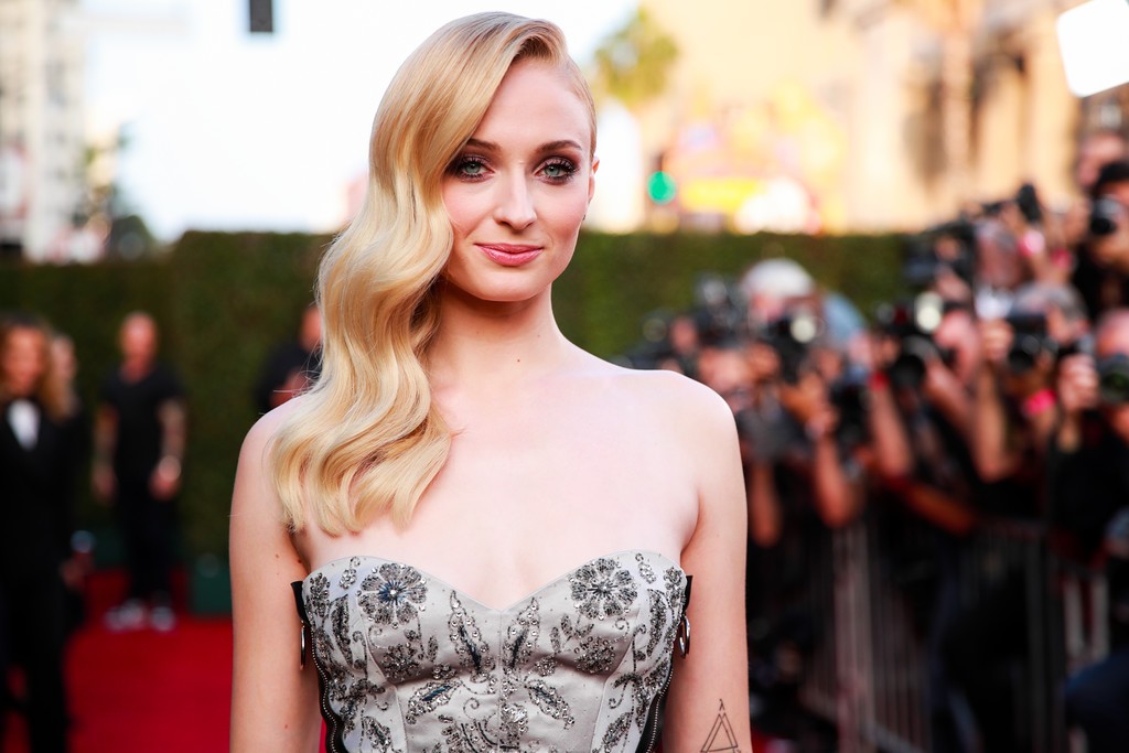 sophie-turner-dark-phoenix-premiere-9 sophie turner dark phoenix premiere 9