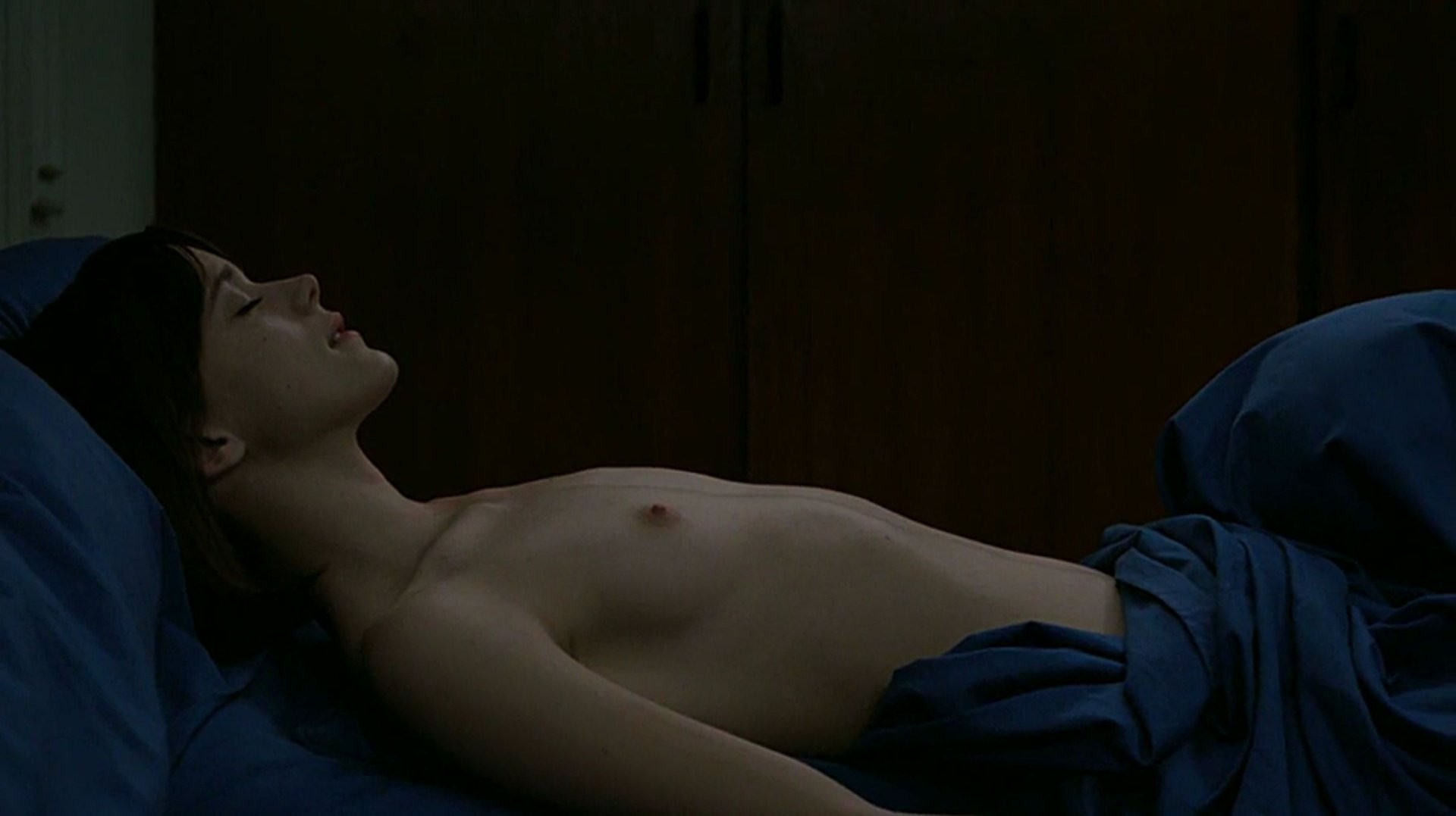 stacy-martin-nude-thefappening-cfd-18 Stacy Martin Hard Nipples