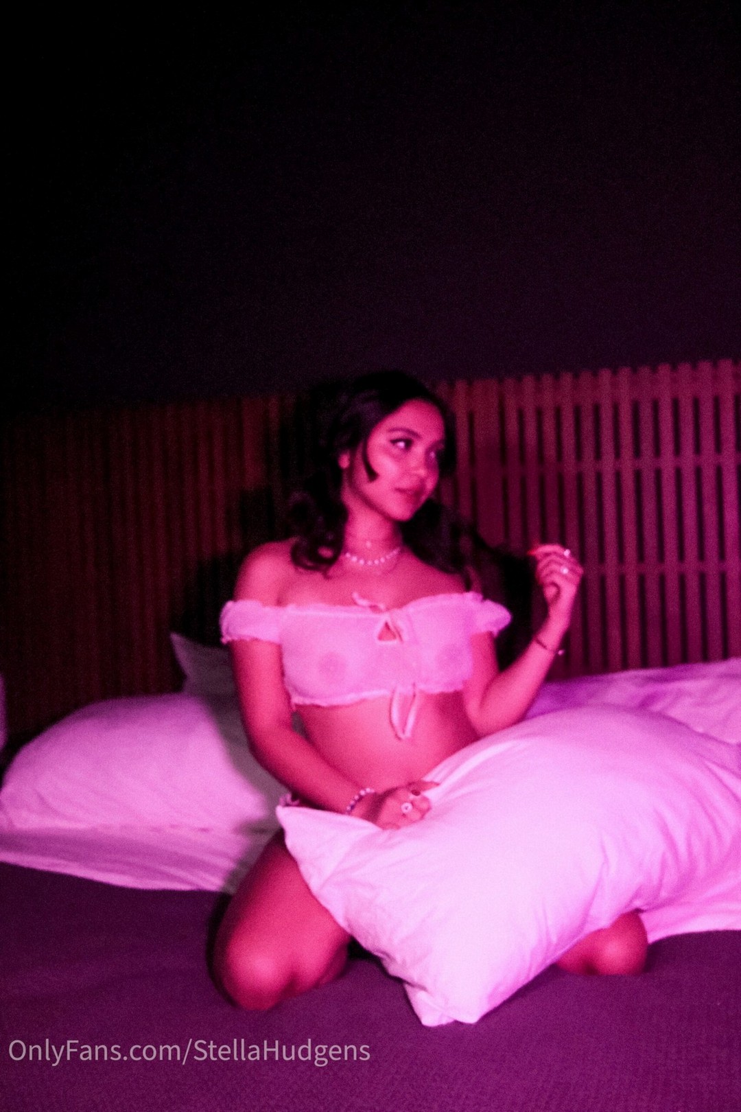 stella-hudgens-onlyfans-thefappening-cfd-6 Stella Hudgens Topless For OnlyFans