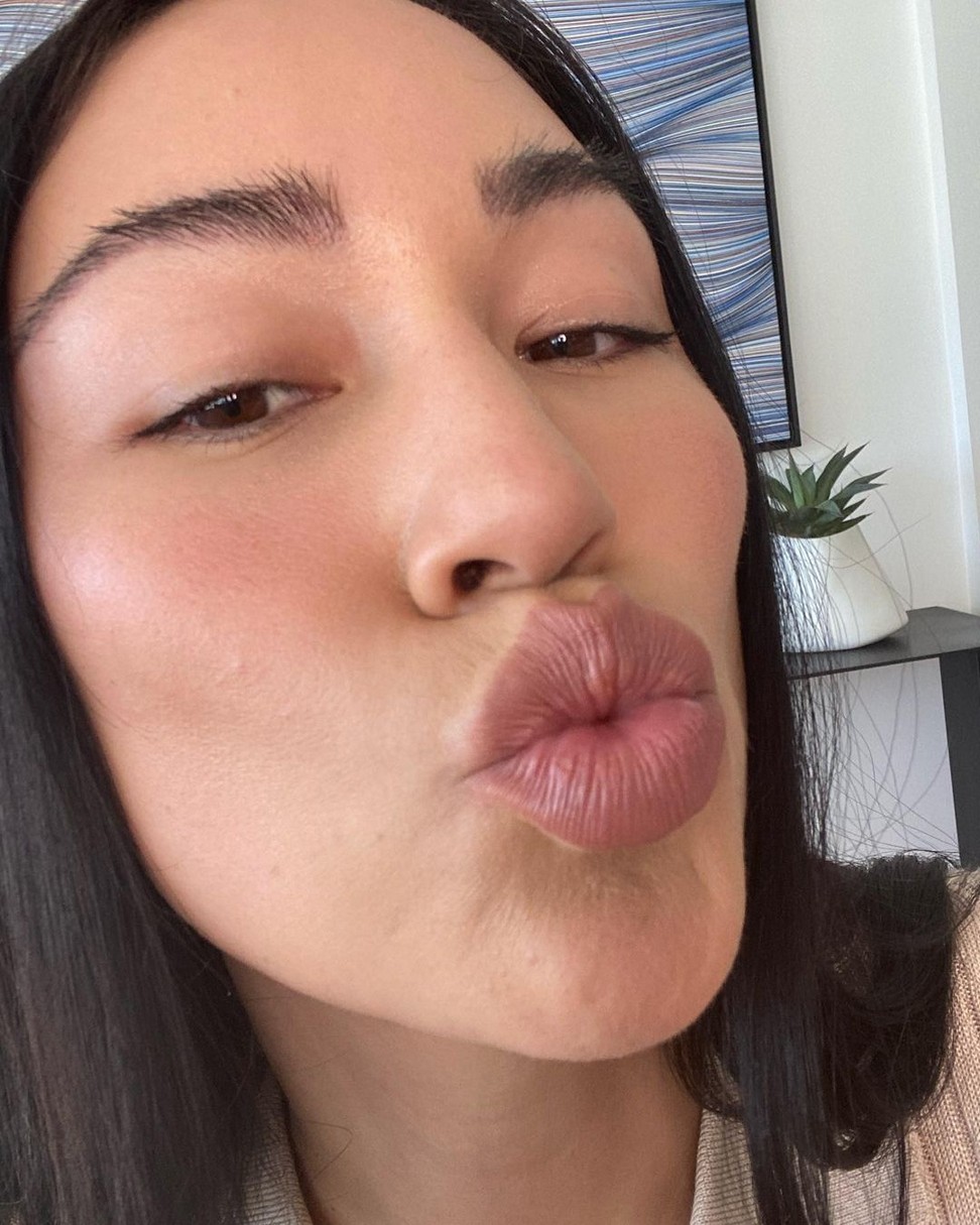 stephanie-sheppard-asian-beauty-on-selfie-thefappening-cfd-3 Stephanie Sheppard Lips On Selfie