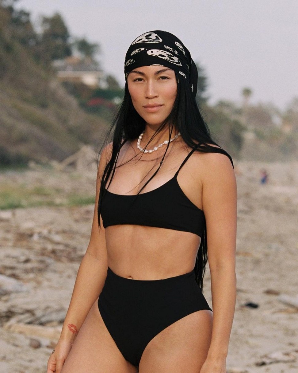 stephanie-sheppard-shows-off-her-flawless-body-in-a-bikini-thefappening-cfd-8 Stephanie Sheppard Black Bikini