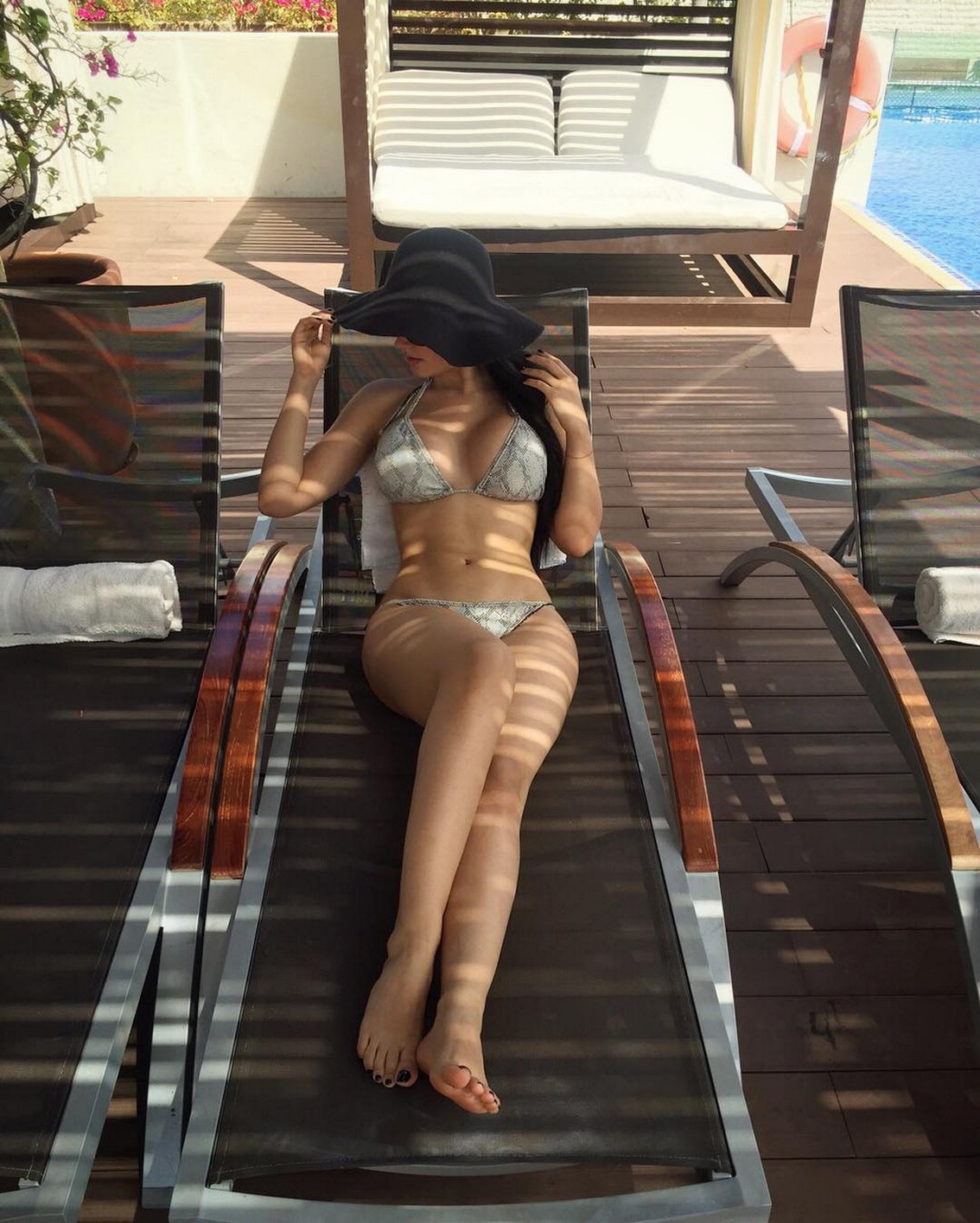 stephany-gonzalez-barefoot-thefappening-cfd-2 Stephany Gonzalez Barefeet
