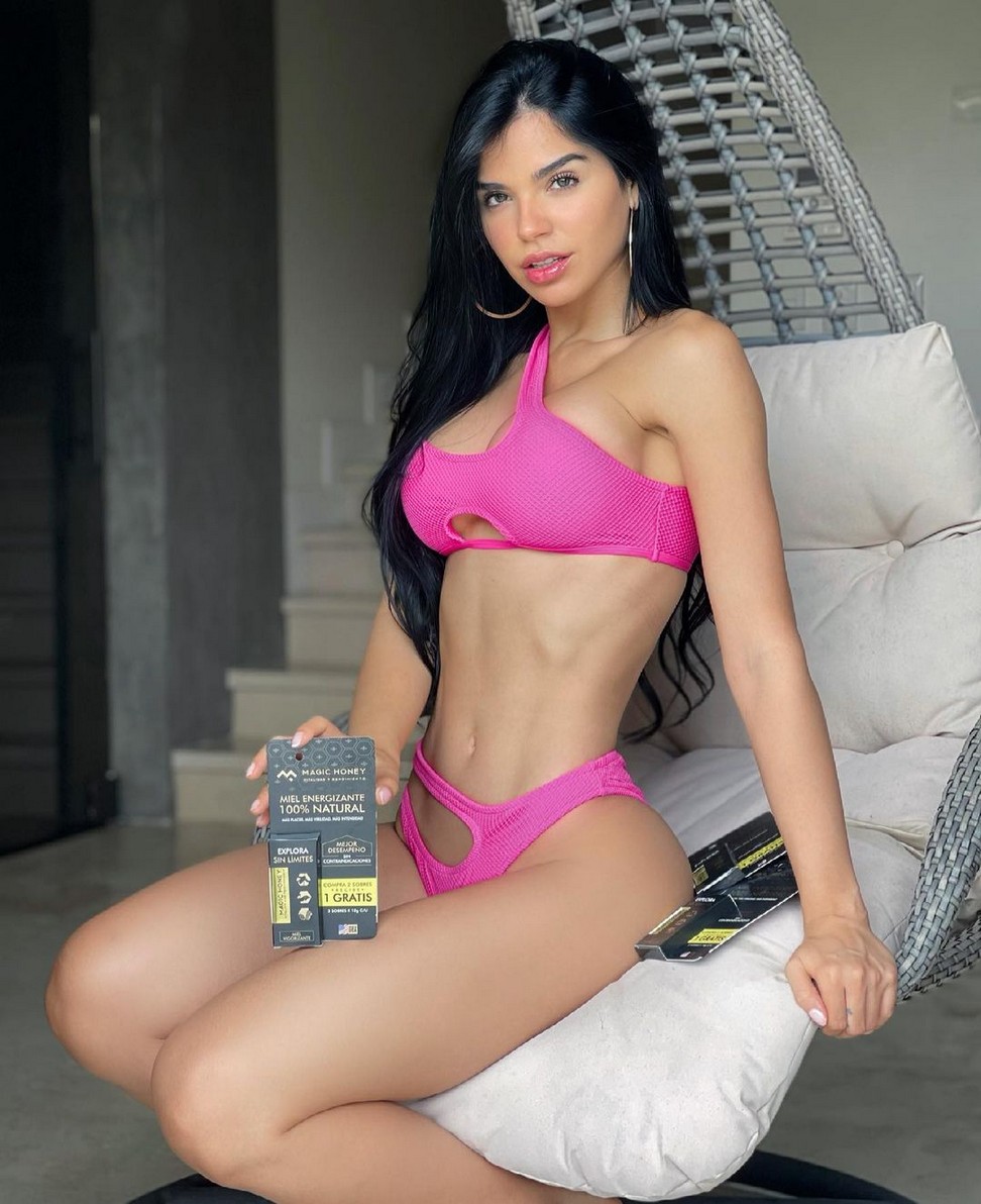 stephany-gonzalez-in-a-revealing-bikini-thefappening-cfd-12 stephany gonzalez in a revealing bikini thefappening cfd 12