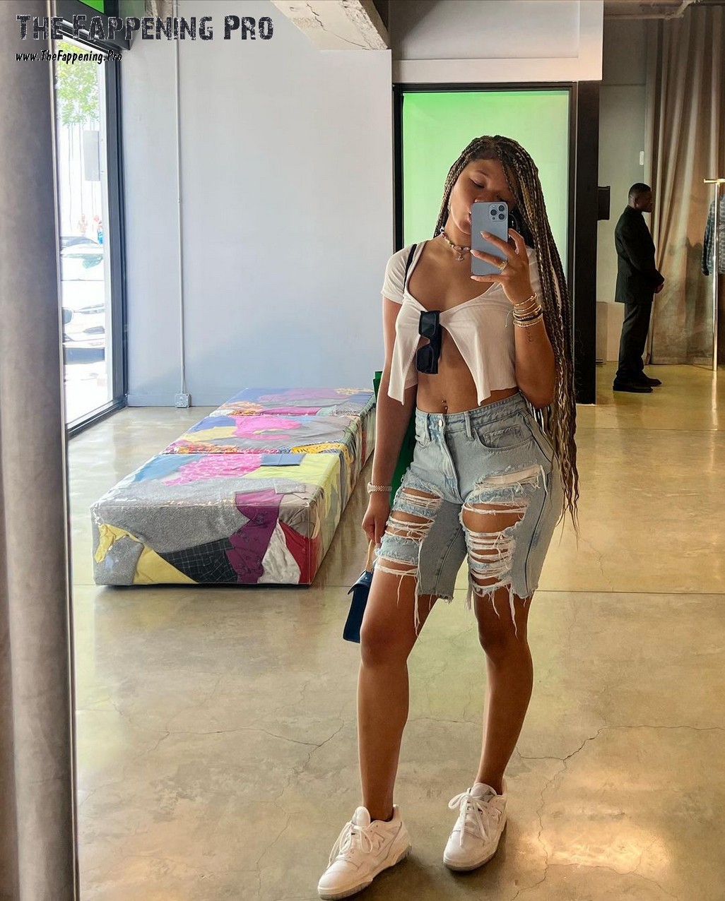 storm-reid-selfie-thefappening-cfd-11 storm reid selfie thefappening cfd 11