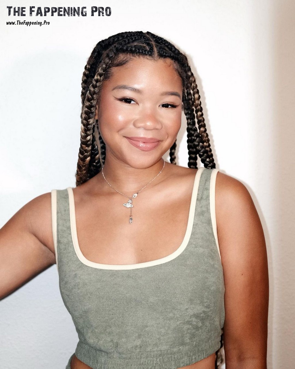 storm-reid-selfie-thefappening-cfd-12 storm reid selfie thefappening cfd 12