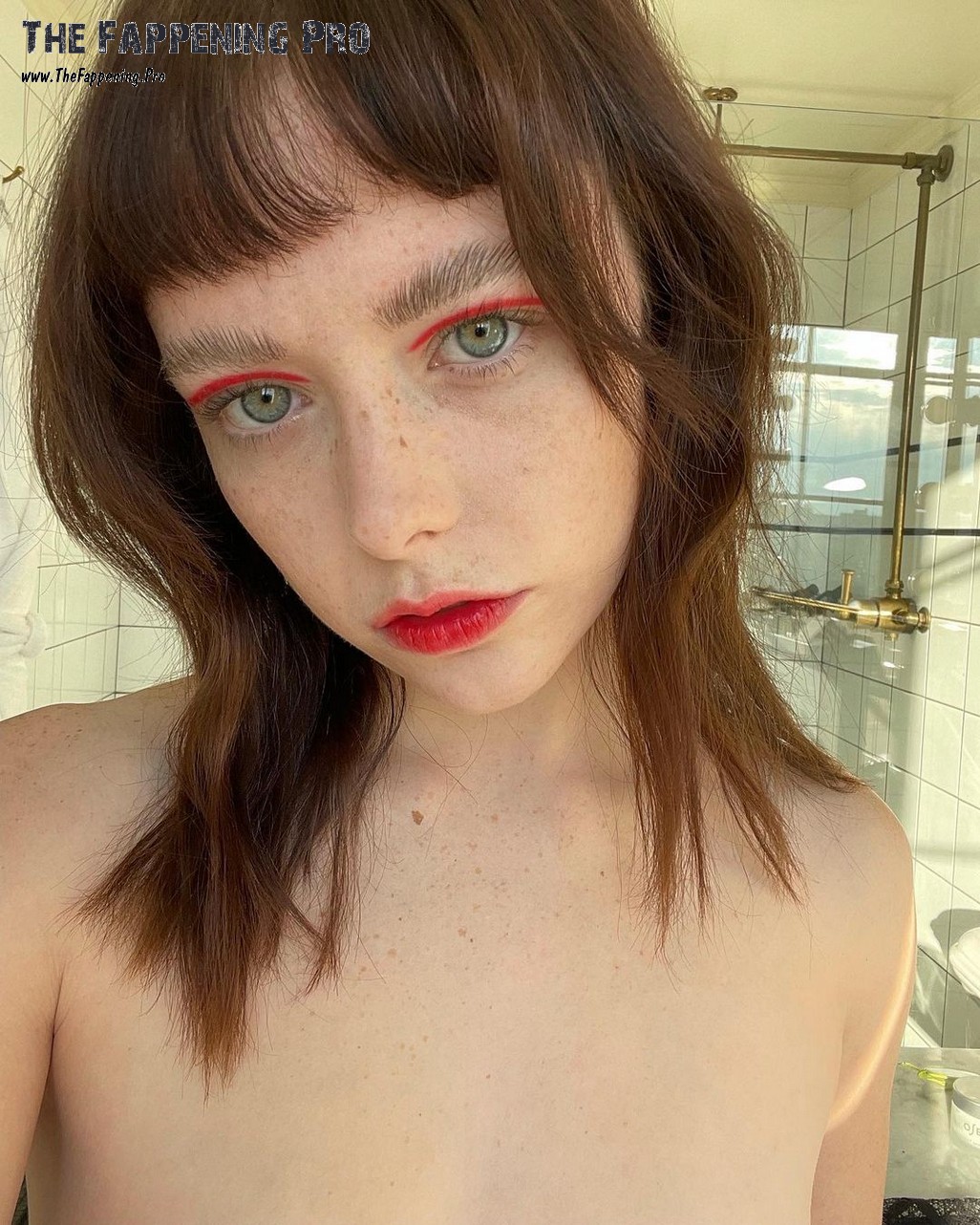suzanna-son-sexy-thefappening-cfd-11 Suzanna Son Private Selfie