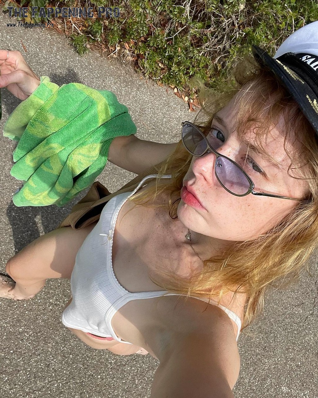 suzanna-son-sexy-thefappening-cfd-19 Suzanna Son Pokies