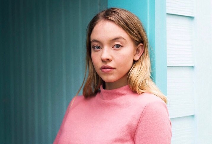 sydney-sweeney-topless-sexy-12 sydney sweeney topless sexy 12