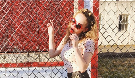 sydney-sweeney-topless-sexy-13 sydney sweeney topless sexy 13