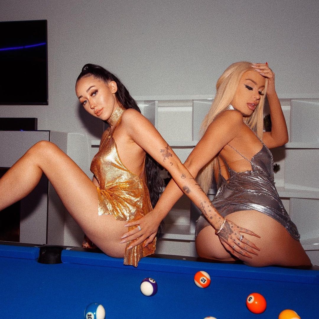 tana-mongeau-topless-sexy-thefappening-cfd-31 tana mongeau topless sexy thefappening cfd 31