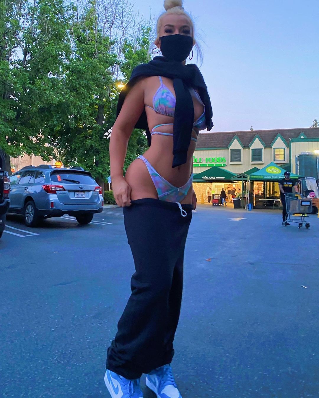 tana-mongeau-topless-sexy-thefappening-cfd-61 tana mongeau topless sexy thefappening cfd 61