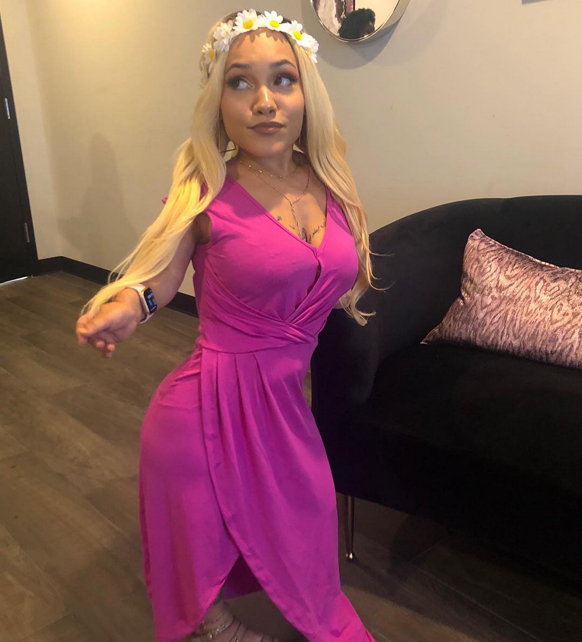 tanya-scott-sexiest-dwarf-in-the-world-thefappening-cfd-18 tanya scott sexiest dwarf in the world thefappening cfd 18