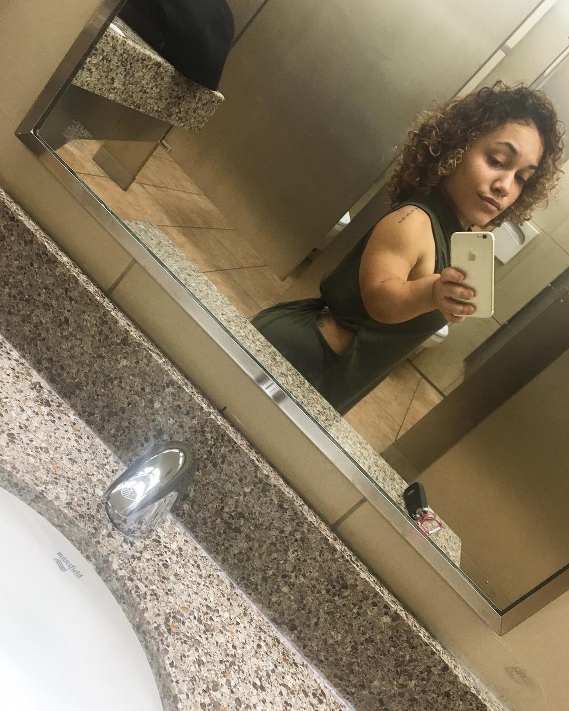 tanya-tehanna-scott-hot-selfie-thefappening-cfd-11 Tanya Tehanna Scott Selfie
