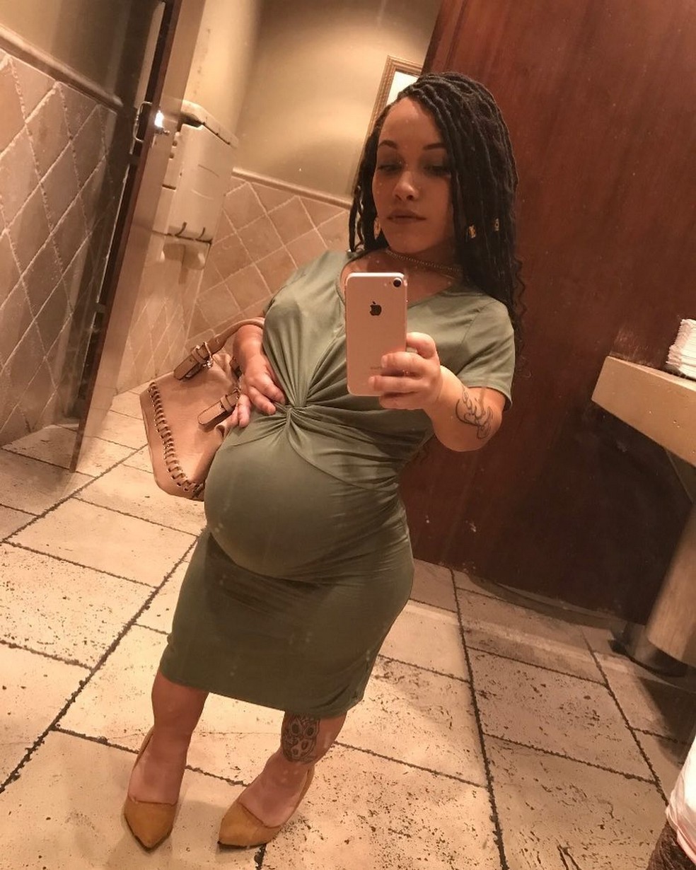 tanya-tehanna-scott-hot-selfie-thefappening-cfd-14 Tanya Tehanna Scott Pregnant Selfie