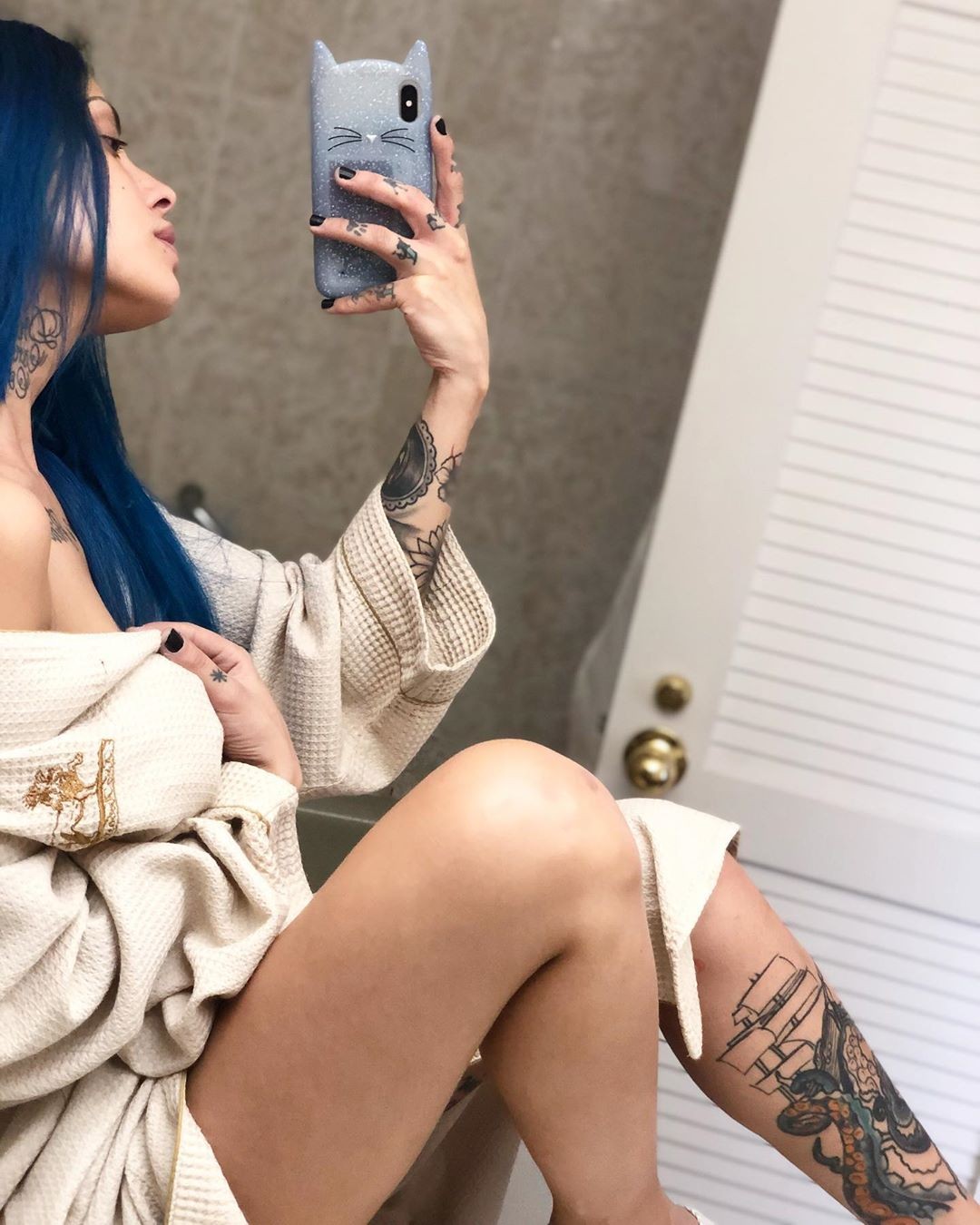 tati-zaqui-nude-12 Tati Zaqui Underboobs