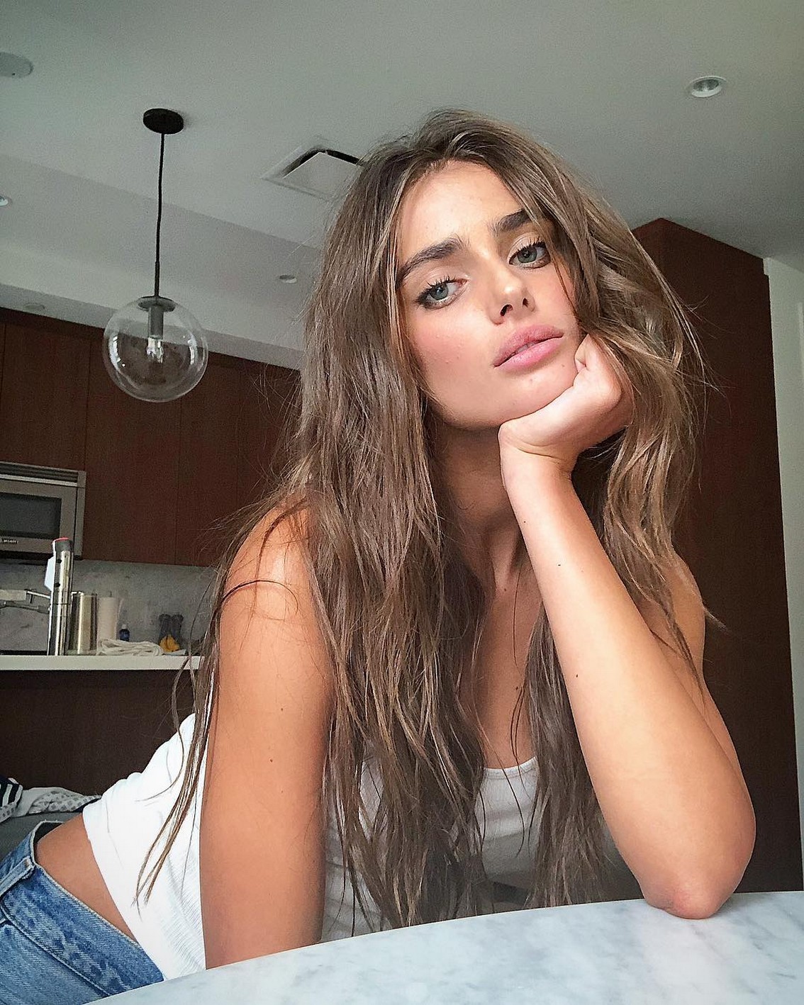 taylor-hill-hot-on-selfie-thefappening-cfd-1 Taylor Hill Hot On Selfie