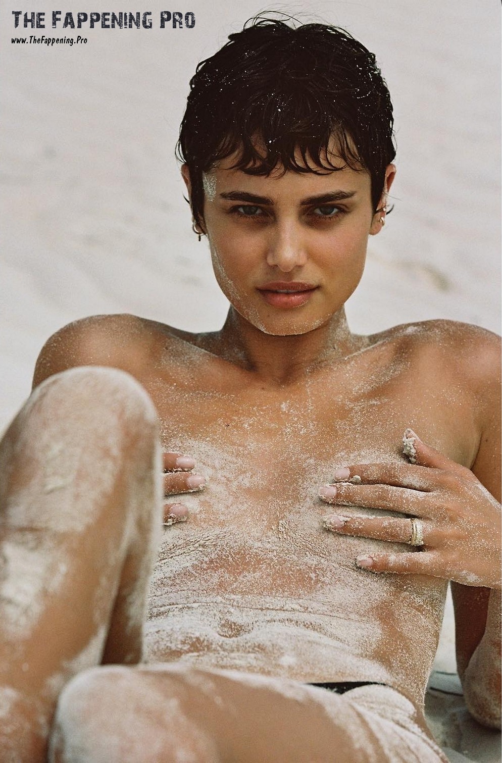 taylor-hill-nude-sexy-thefappening-cfd-17 Taylor Hill Naked Pics