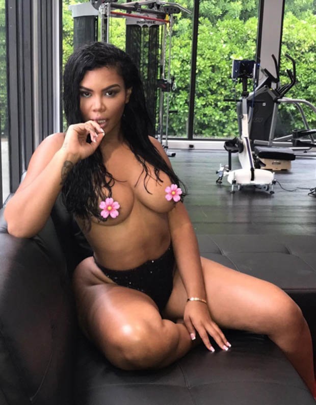 taylor-hing-nude-sexy-the-fappening-pro-103 taylor hing nude sexy the fappening pro 103