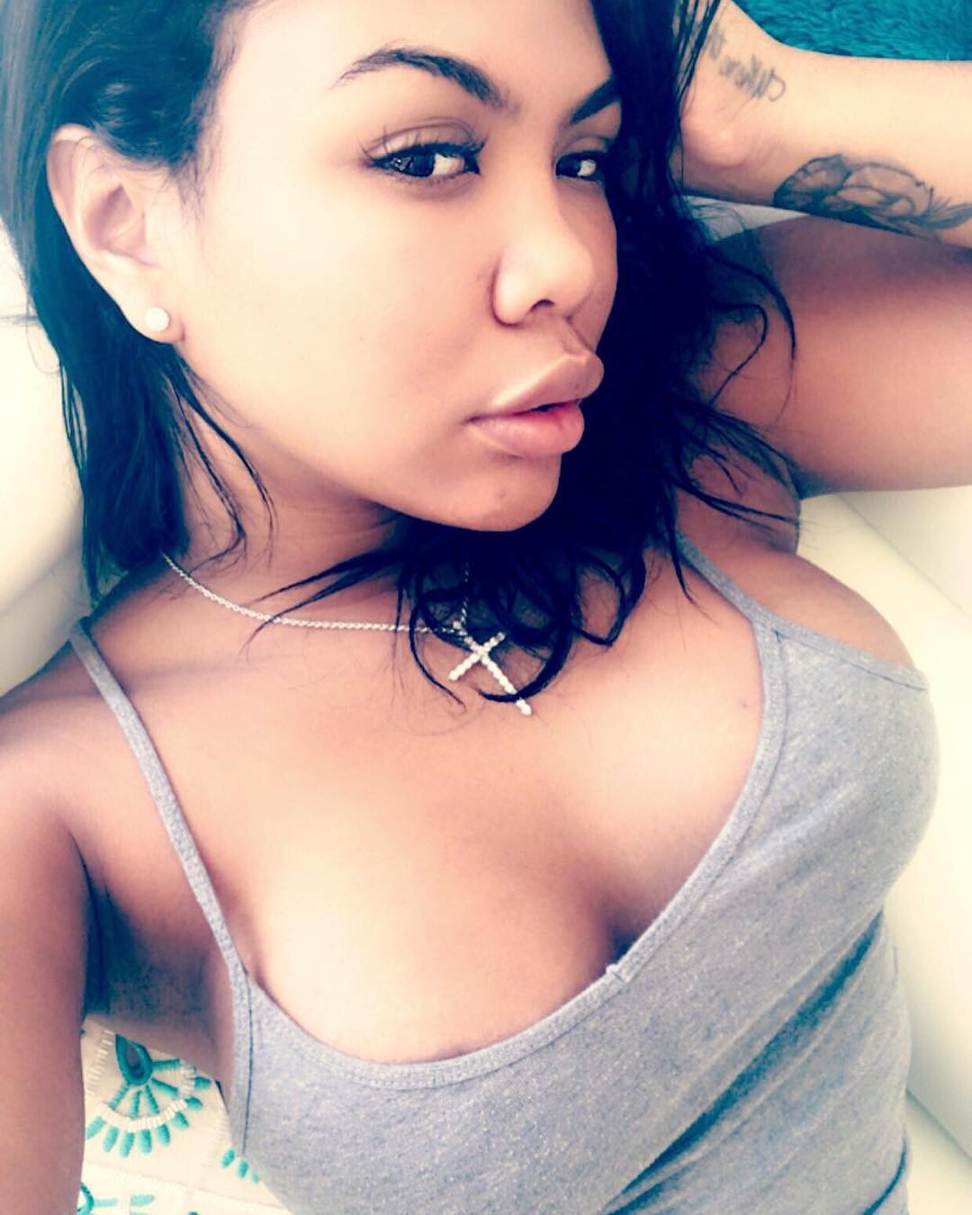 taylor-hing-nude-sexy-the-fappening-pro-22 taylor hing nude sexy the fappening pro 22
