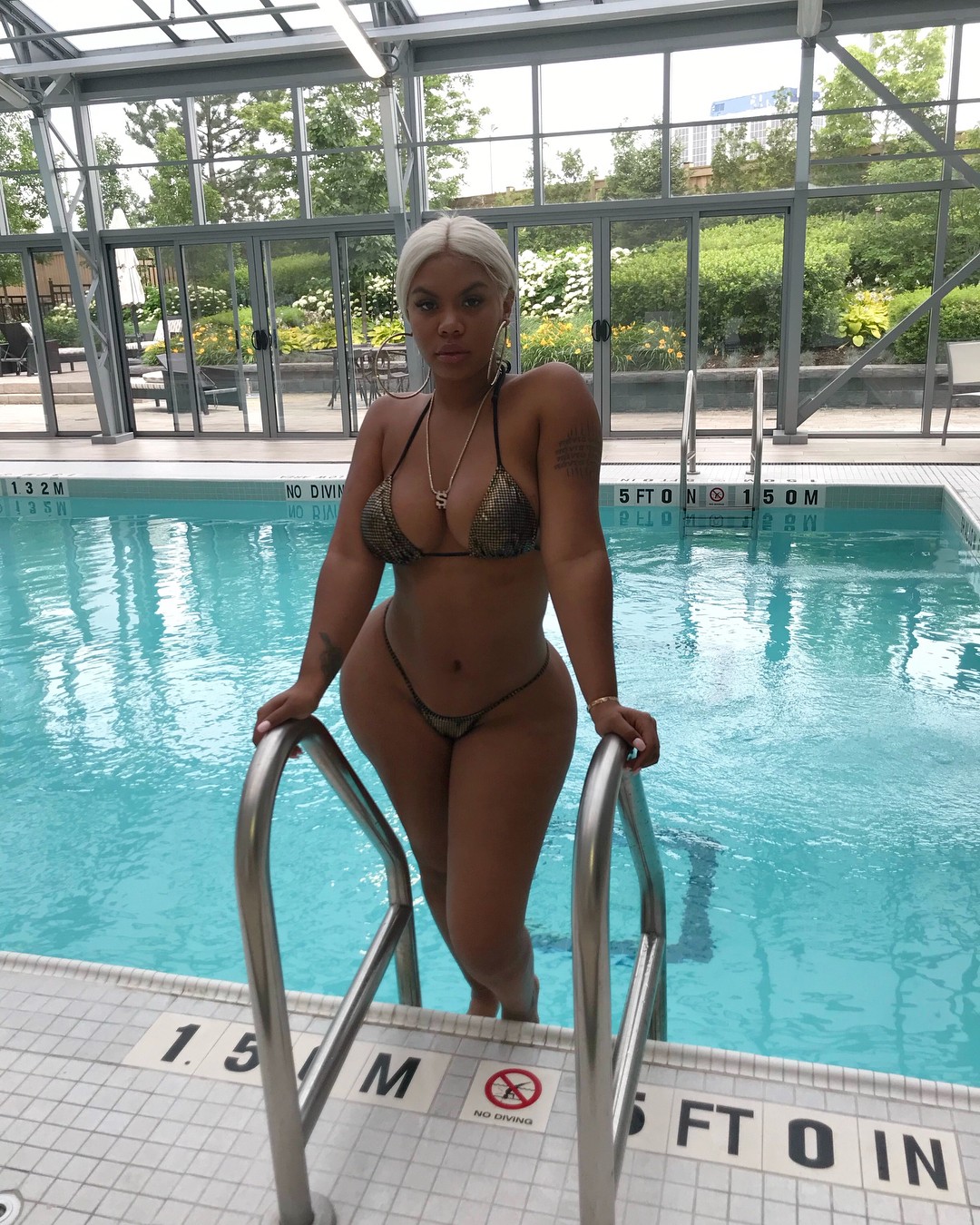 taylor-hing-nude-sexy-the-fappening-pro-66 taylor hing nude sexy the fappening pro 66