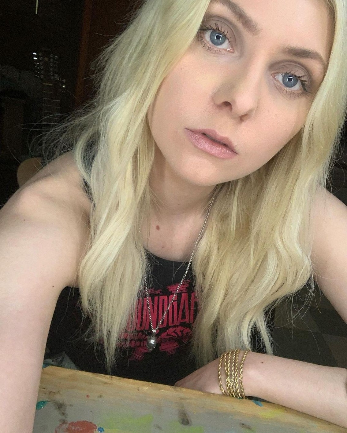 taylor-momsen-hot-on-selfie-thefappening-cfd-1 Taylor Momsen Selfie