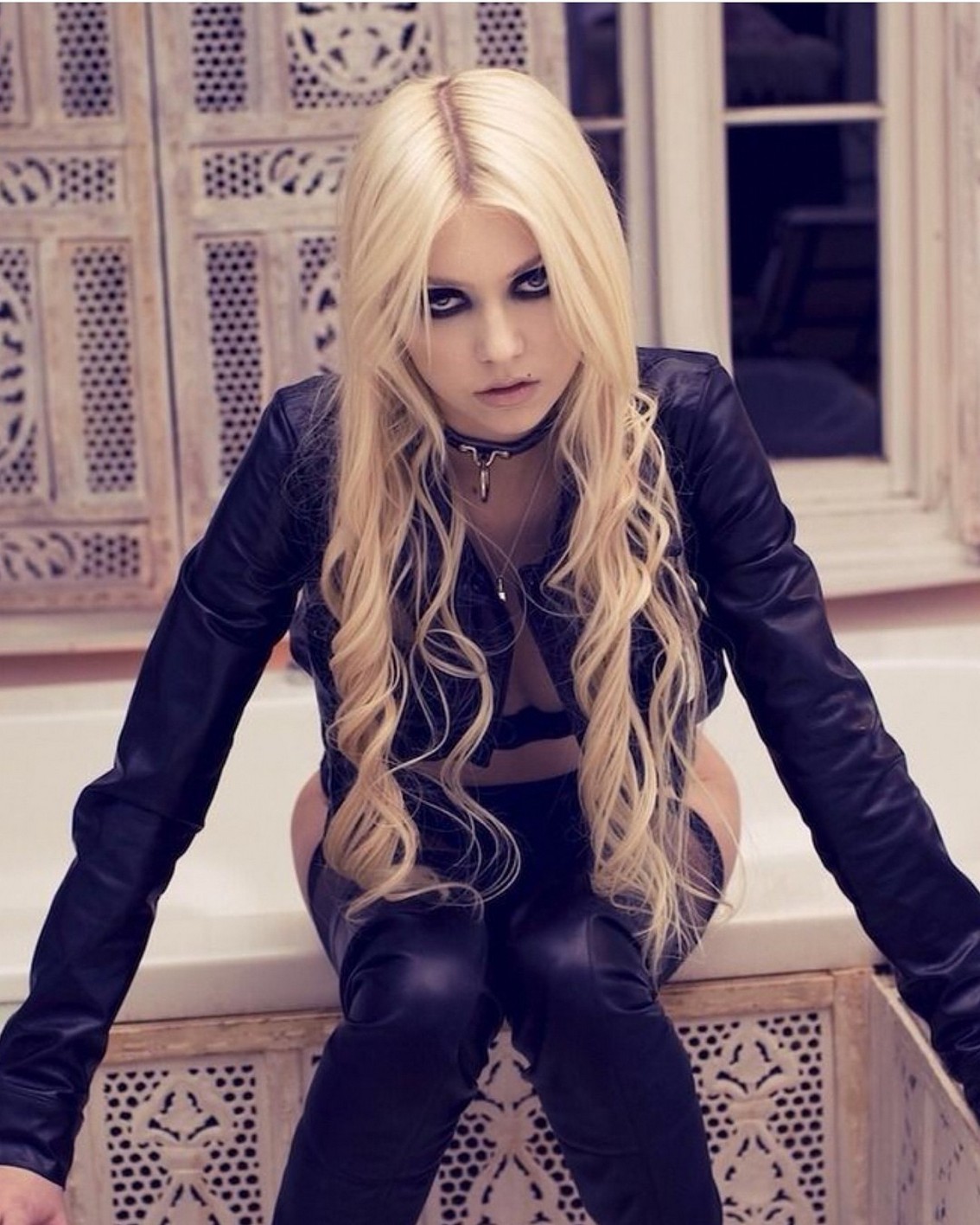 taylor-momsen-hot-on-selfie-thefappening-cfd-8 taylor momsen hot on selfie thefappening cfd 8
