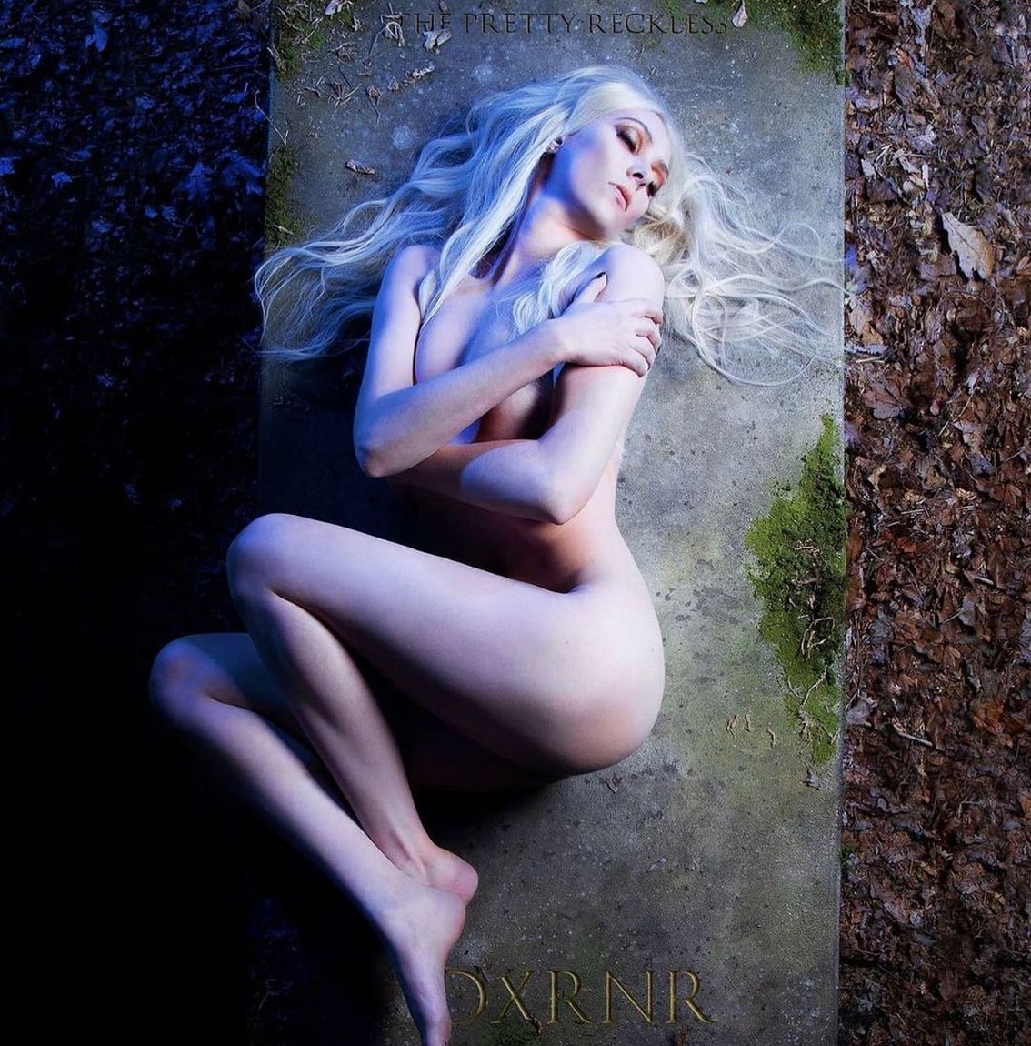 taylor-momsen-nude-thefappening-cfd-18 Taylor Momsen Nudes