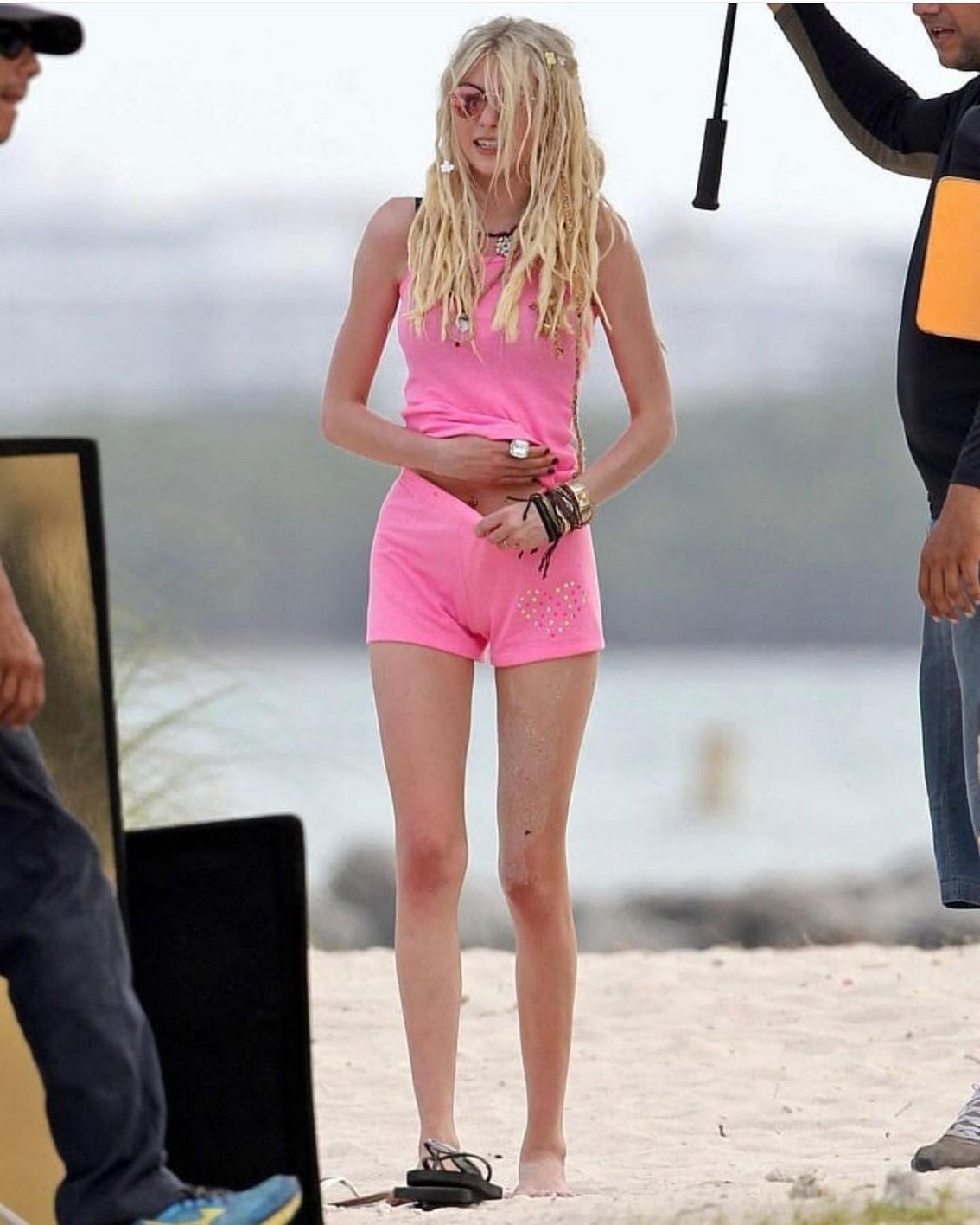 taylor-momsens-sexiest-pics-never-published-beffore-thefappening-cfd-14 Taylor Momsen's Sexiest