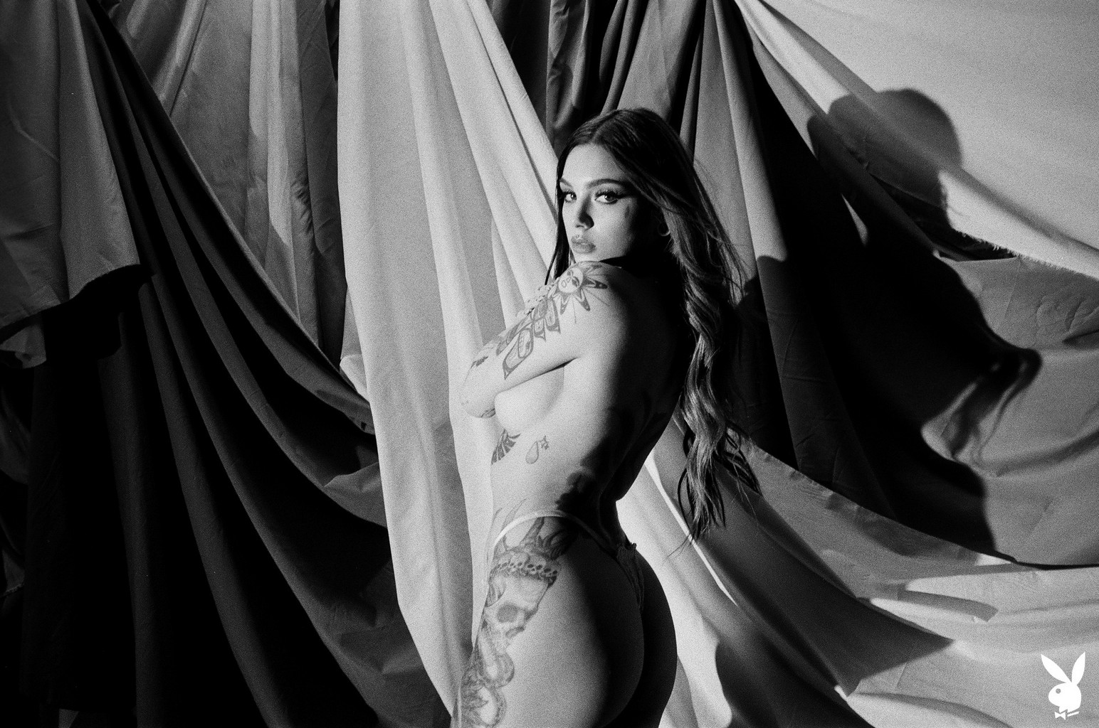 taylor-white-tv-nude-playboy-thefappeningpro-15 taylor white tv nude playboy thefappeningpro 15