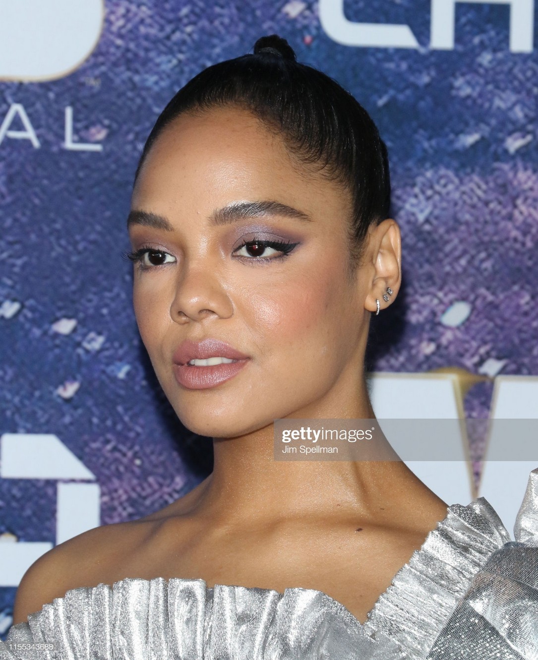tessa thompson sexy mib 26
