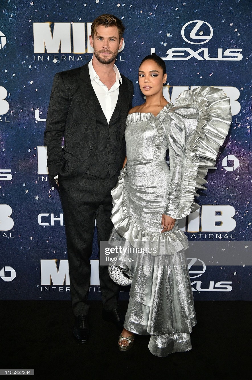 tessa thompson sexy mib 5