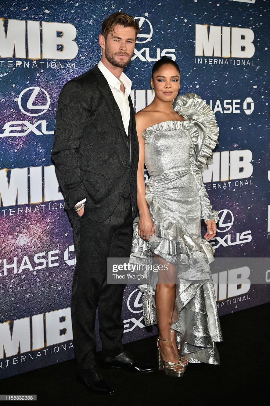tessa thompson sexy mib 6