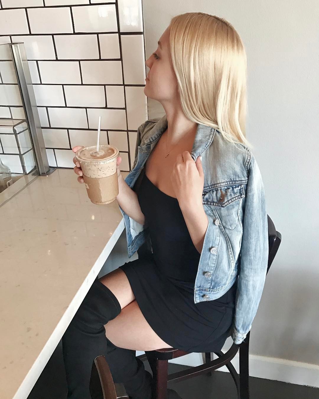 the-fappening-ava-sambora-sexy-19 the fappening ava sambora sexy 19
