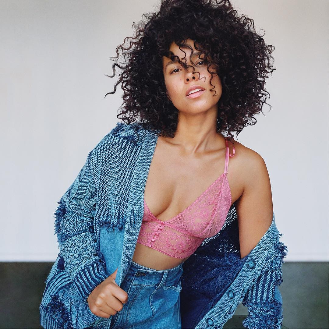 thefappening-alicia-keys-sexy-1-1 Alicia Keys Sexy