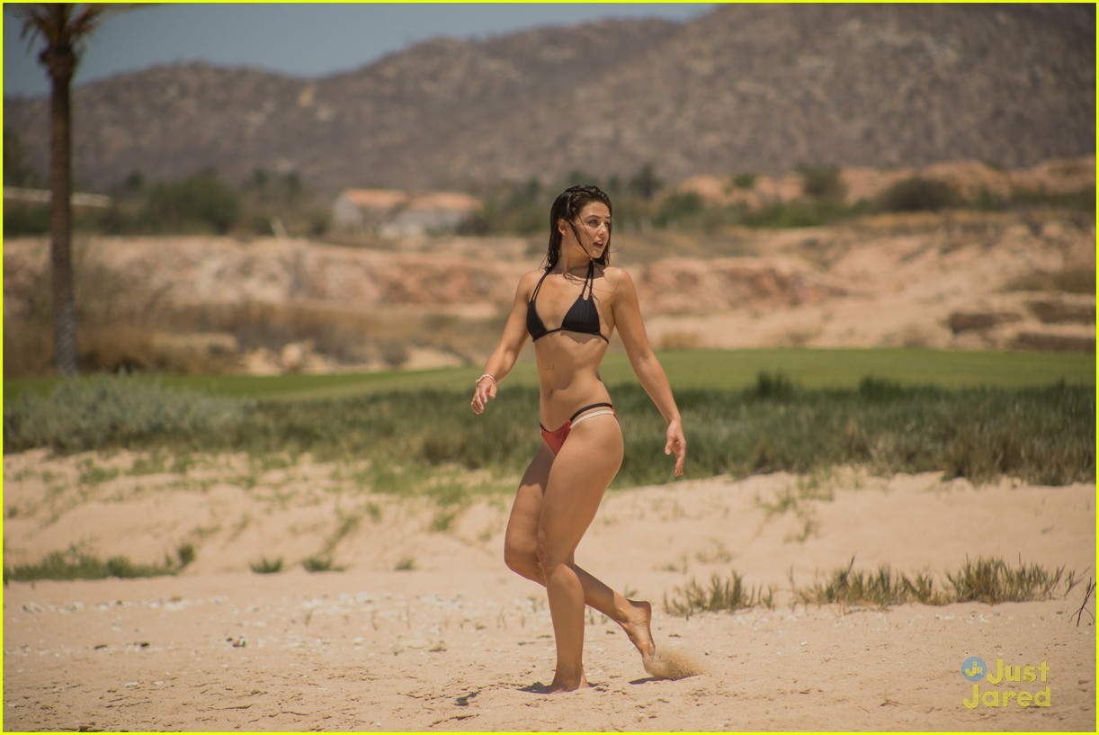 thefappening-danielle-campbell-sexy-18 thefappening danielle campbell sexy 18