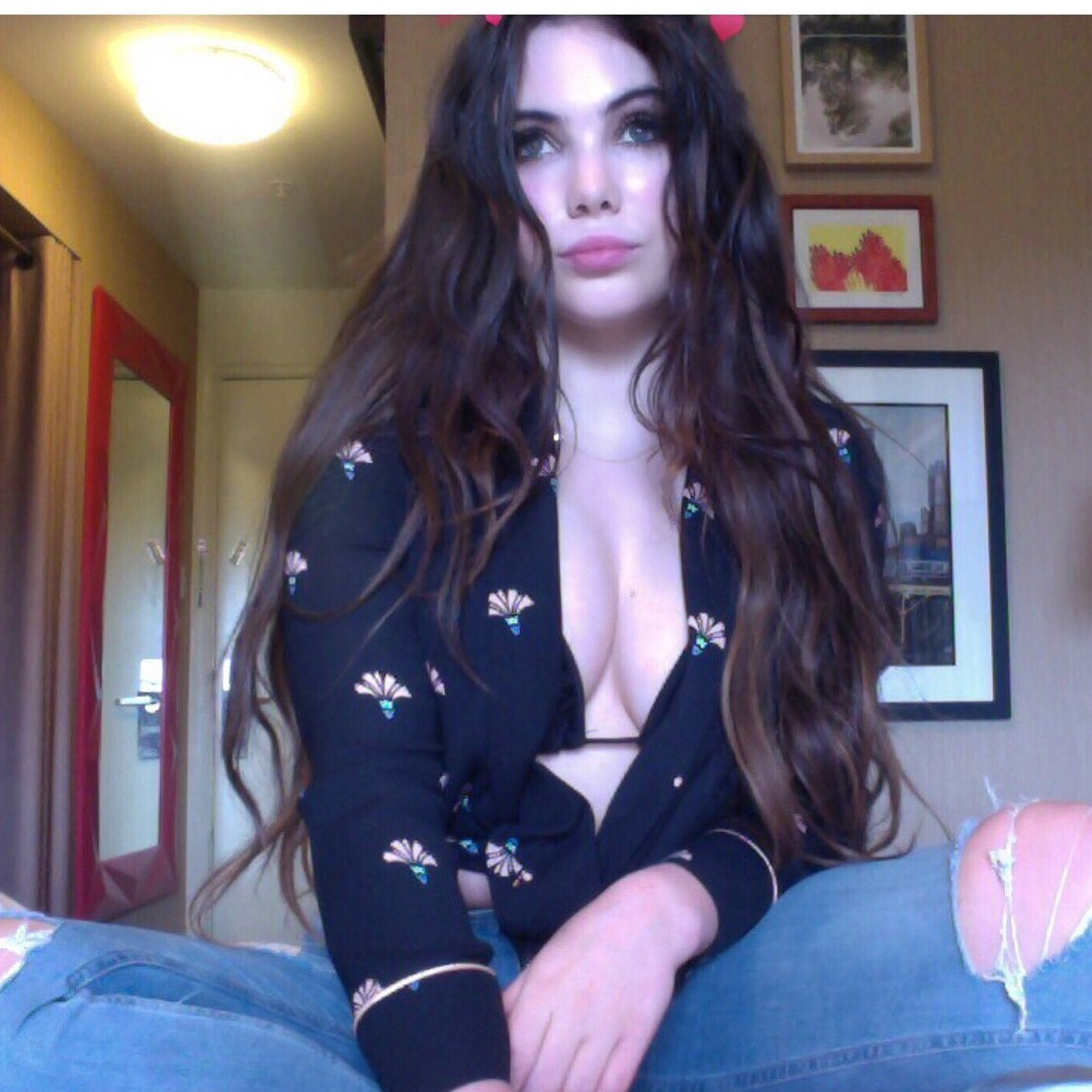 thefappening-mckayla-maroney-abused-23-1 McKayla Maroney Sexy
