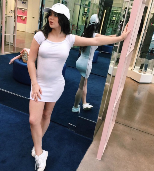 thefappening-mckayla-maroney-abused-38 thefappening mckayla maroney abused 38