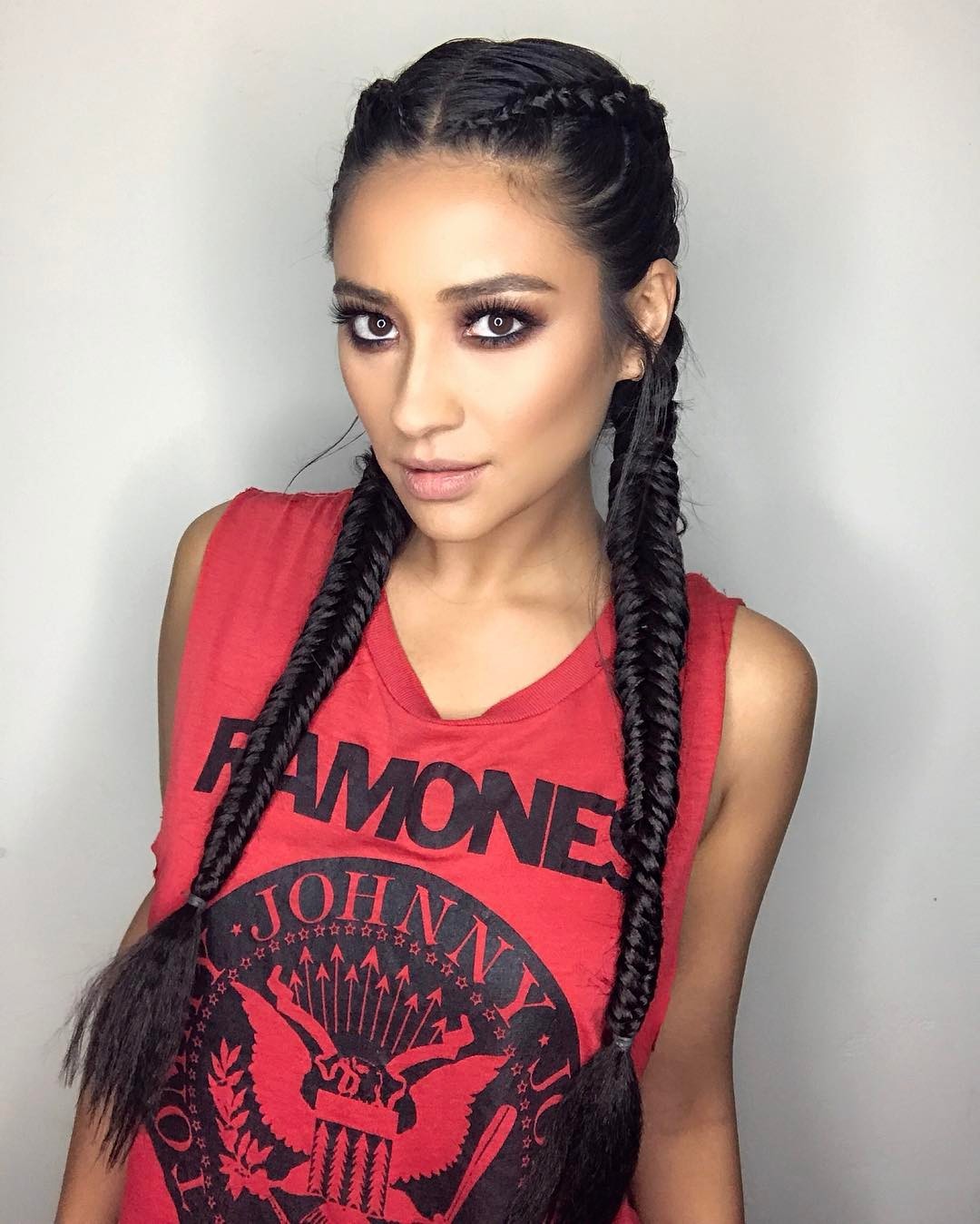 thefappening shay mitchell sexy 13