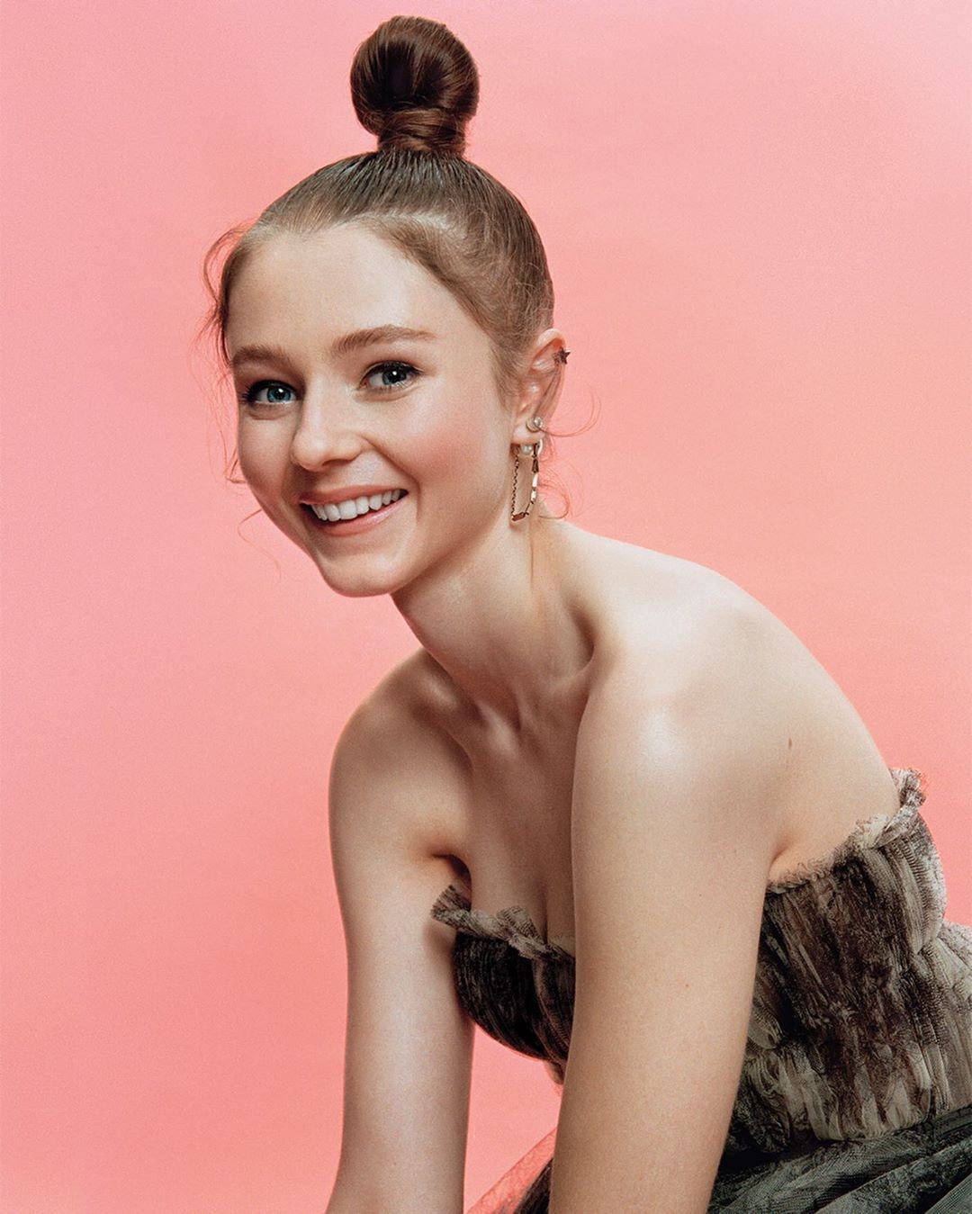 thomasin-mckenzie-sexy-thefappening-cfd-16 Thomasin McKenzie near Nude