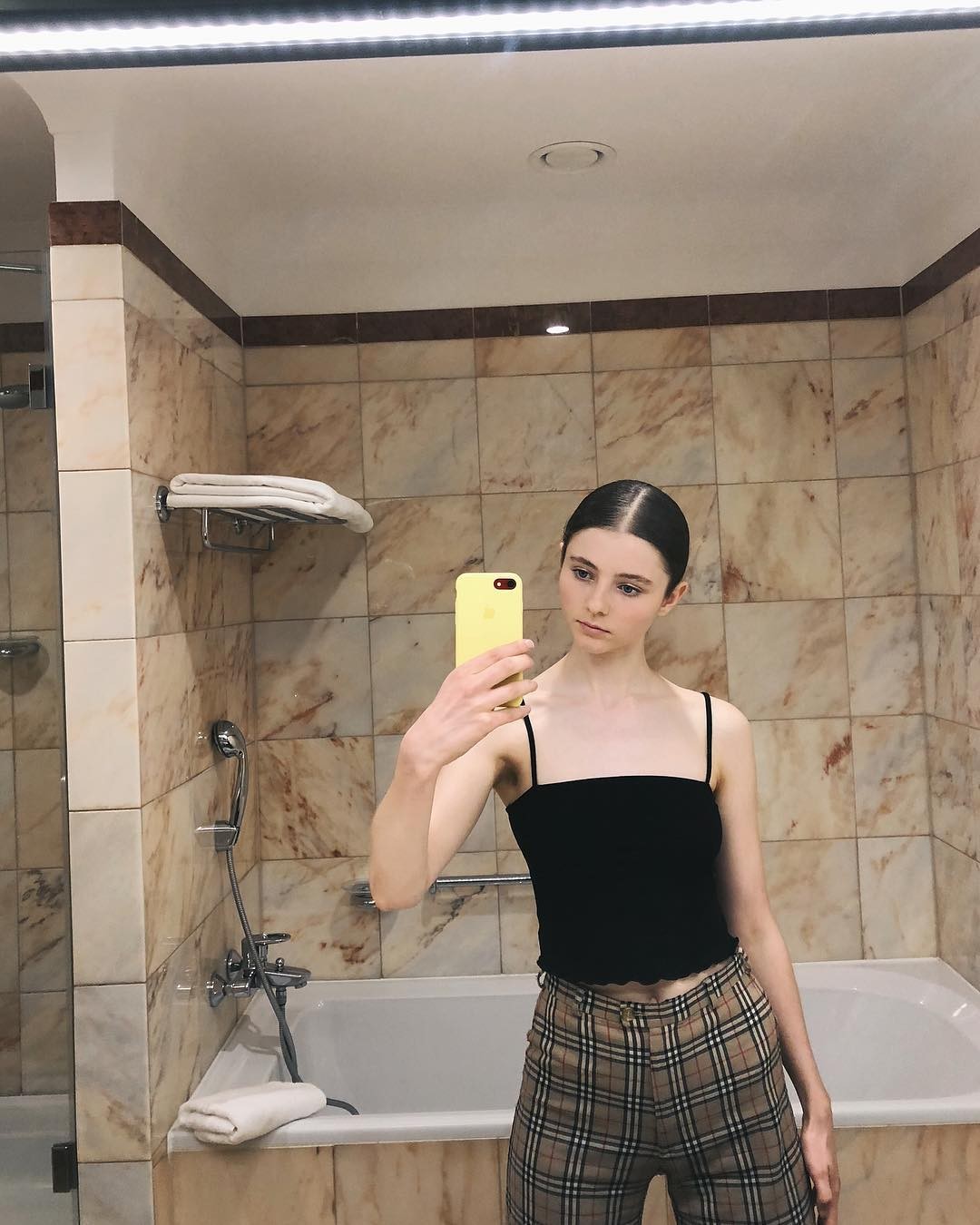 thomasin-mckenzie-sexy-thefappening-cfd-7-1 Thomasin McKenzie Leaked