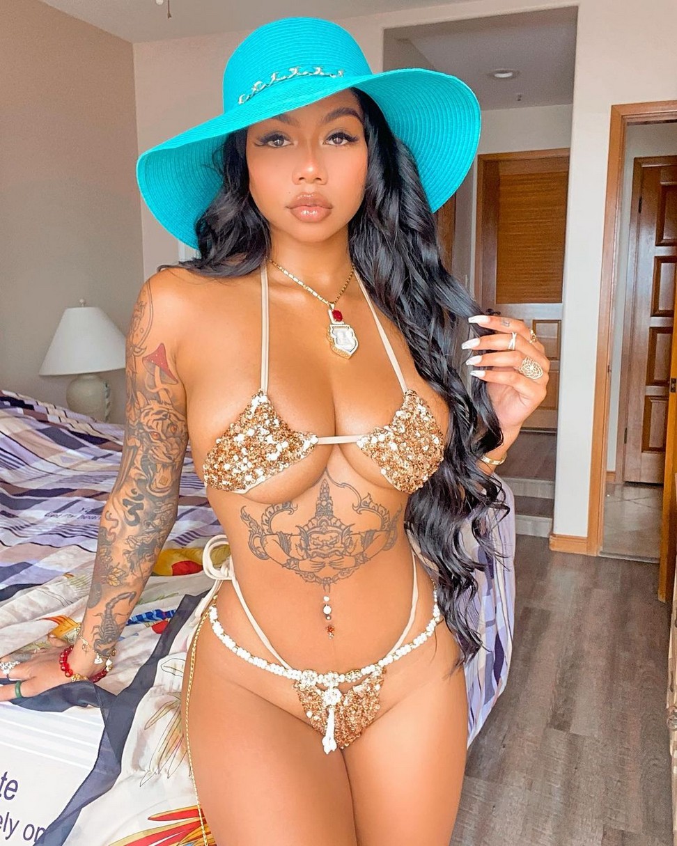 tianna-lynnm-sexy-big-tits-in-tiny-bikini-thefappening-cfd-9 Tianna Lynnm Bikini